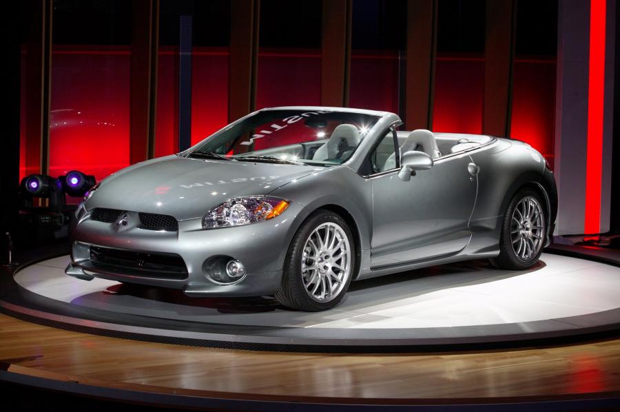  Mitsubishi Eclipse 2009 года  (фото 28 из 205)